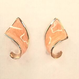Earrings Peach Pink Gold Post Vintage
